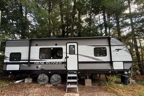 Howie and Jenny’s Heartland Trailrunner Travel Trailer