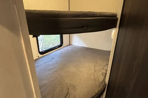 Howie and Jenny’s Heartland Trailrunner Travel Trailer
