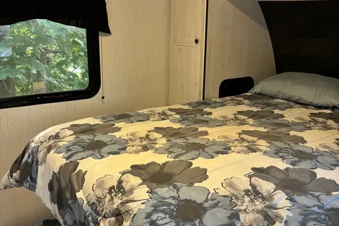 Howie and Jenny’s Heartland Trailrunner Travel Trailer