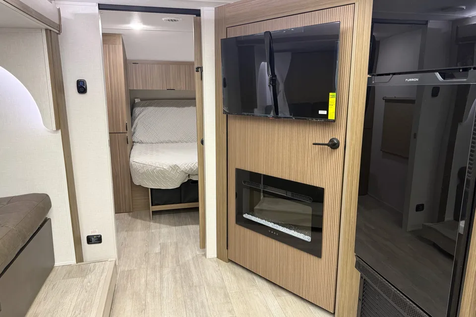 Karie's Forest River Salem Cruise Lite 25ICE Travel Trailer