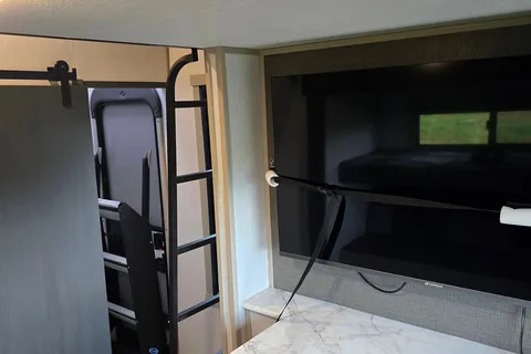 Forest River Heritage Glen Fifth Wheel