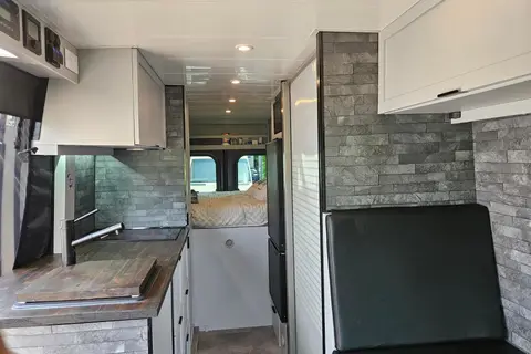 Stephane Ram Promaster 3500 Classe B