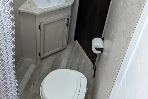 Julia's Jayco JayFlight 242BHS Travel Trailer