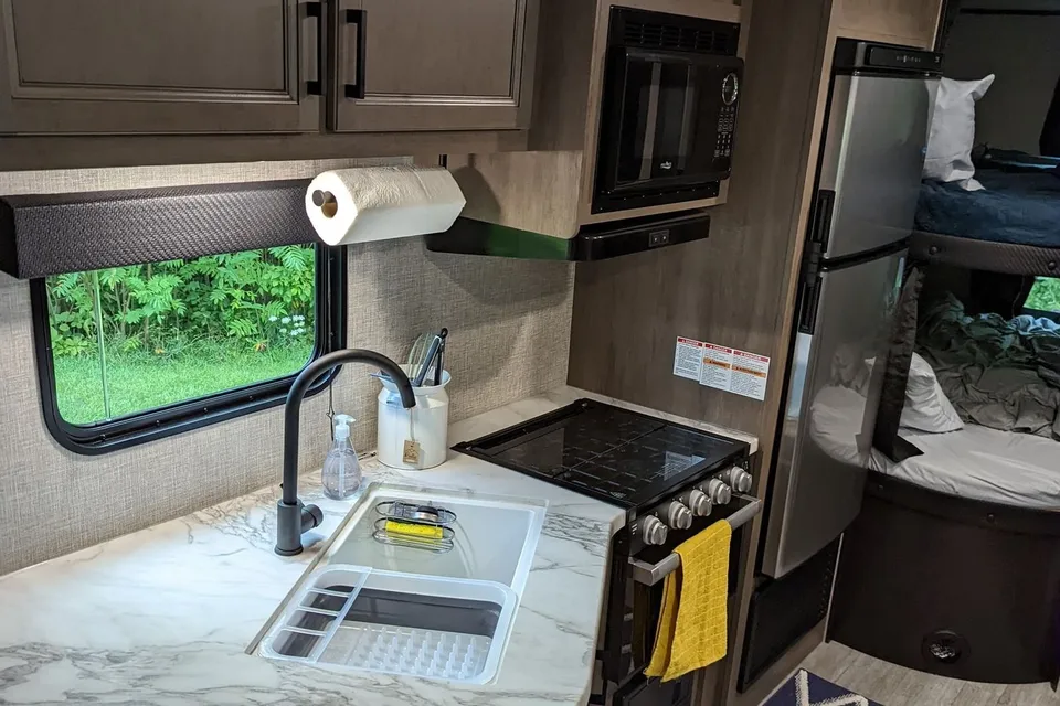 Julia's Jayco JayFlight 242BHS Travel Trailer