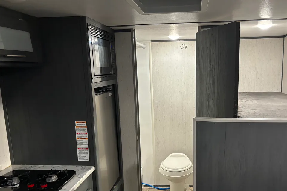 Keystone Dutchman Travel Trailer