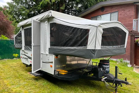 Li's Jeyco Jayco Sport 10FD Toy Hauler