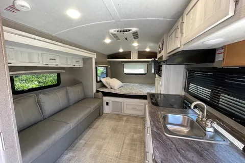 20ft Rockwood GeoPro Travel Trailer