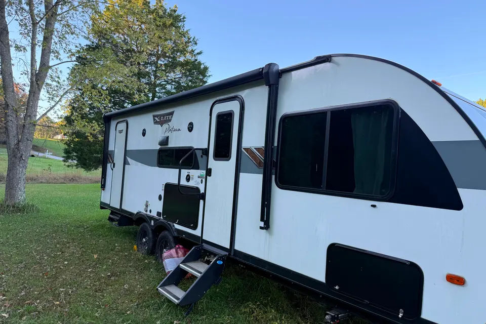 2024 Wildwood Bunkhouse – Sleeps 6, Starlink, Solar, Pets OK