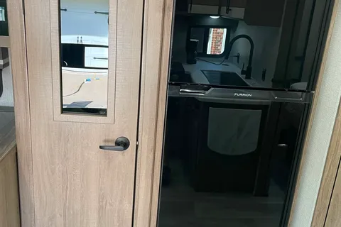 BRAND NEW Grand Design Imagine 25DBE Luxury Trailer