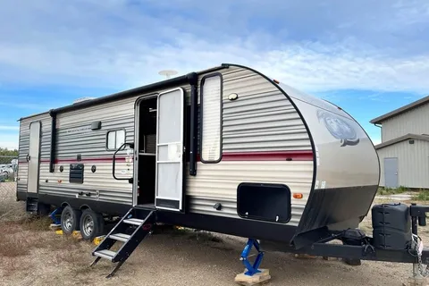 Cheerful 2018 Cherokee M-274DBH Travel Trailer