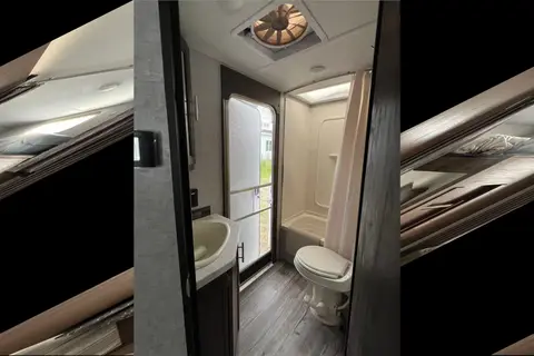 Cheerful 2018 Cherokee M-274DBH Travel Trailer