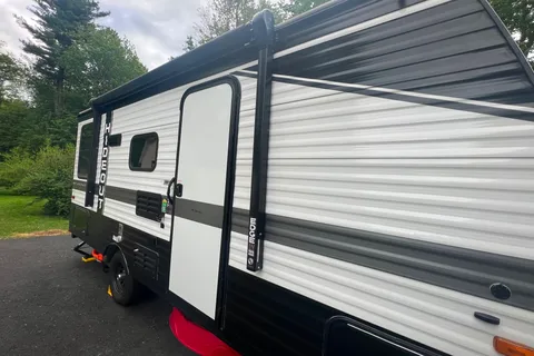 GoldBarry’s Keystone Hideout 177RD Travel Trailer