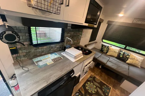 GoldBarry’s Keystone Hideout 177RD Travel Trailer