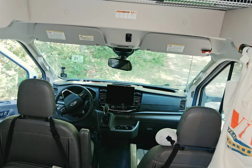 Forest's Thor Motor Coach Compass Truck Camper