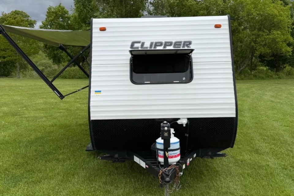 Jodes's Coachmen Forest River Clipper Travel Trailer