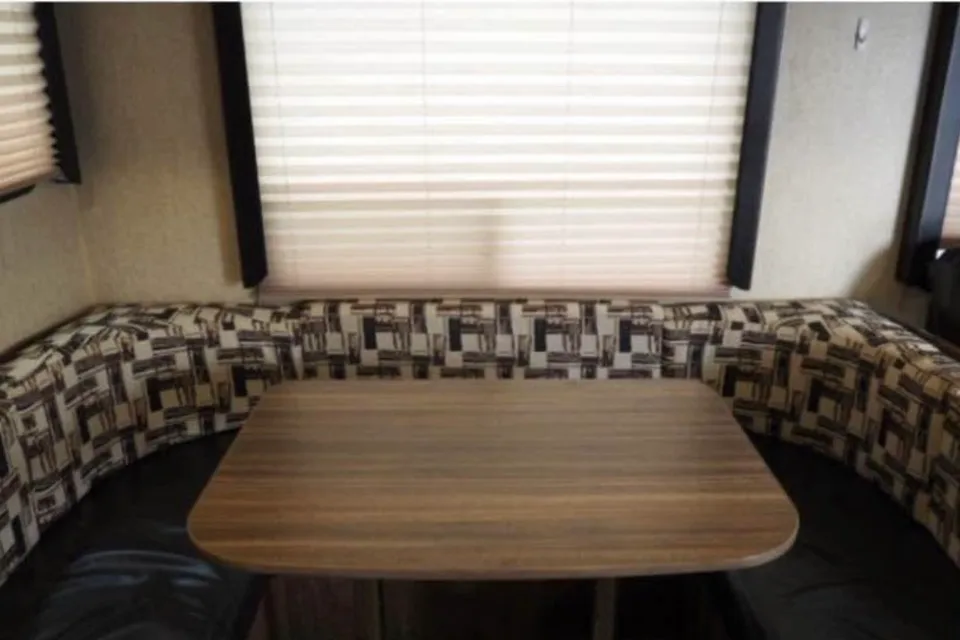 Ryan's Starcraft Autumn Risge Travel Trailer