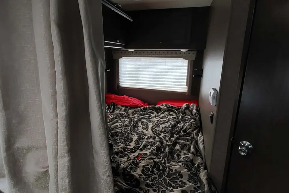 Michael and Xochitl's 2020 Thor Motor Coach u23 Class C
