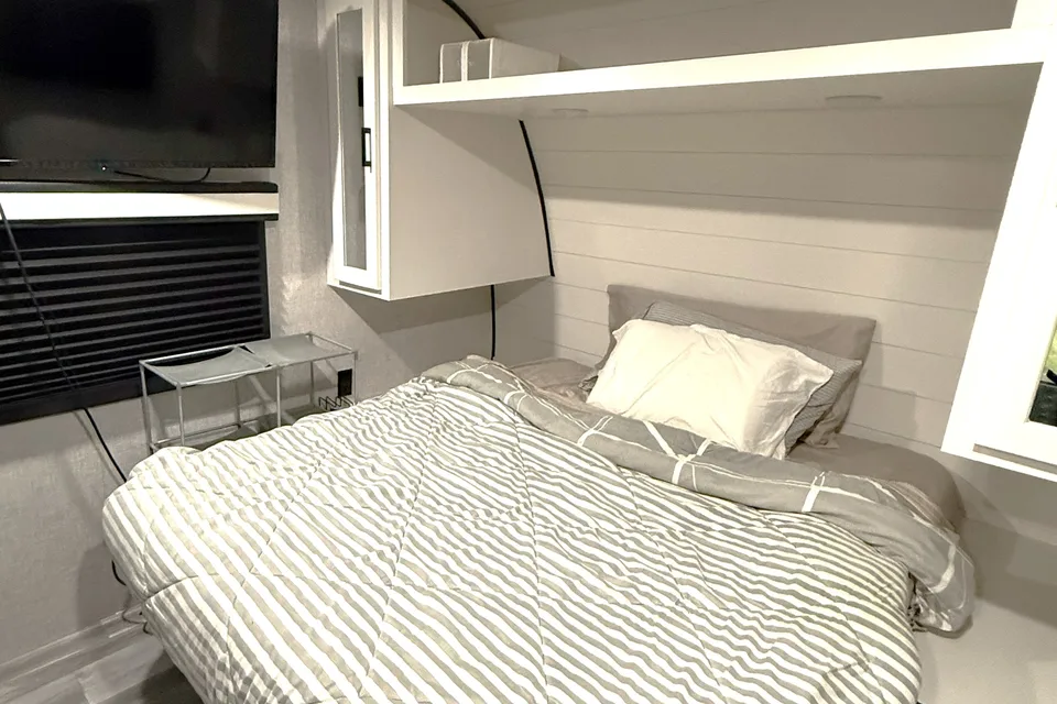 NEW, LUXURIOUS & LARGE Jayco Travel Trailer