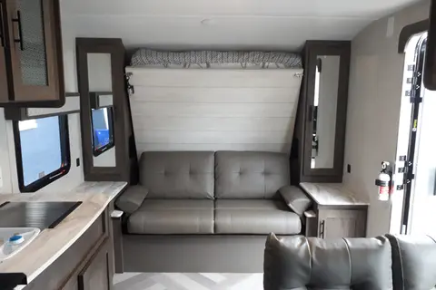 Craig's Couple Trailer