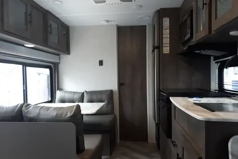 Craig's Couple Trailer