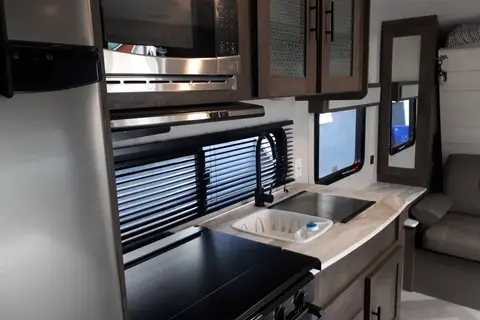 Craig's Couple Trailer