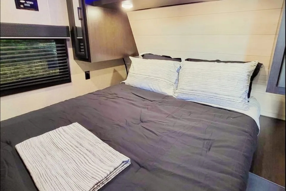 2022 Jayco Jay Flight SLX 267BHS Travel Trailer