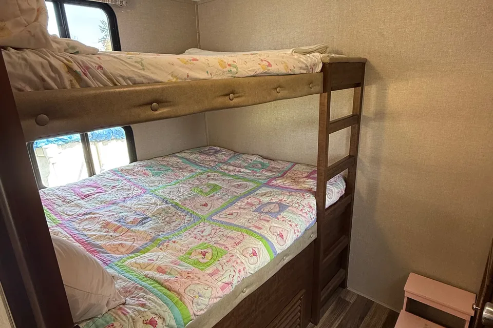 Keystone Hideout 30bhkswe Travel Trailer