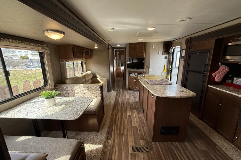 Keystone Hideout 30bhkswe Travel Trailer
