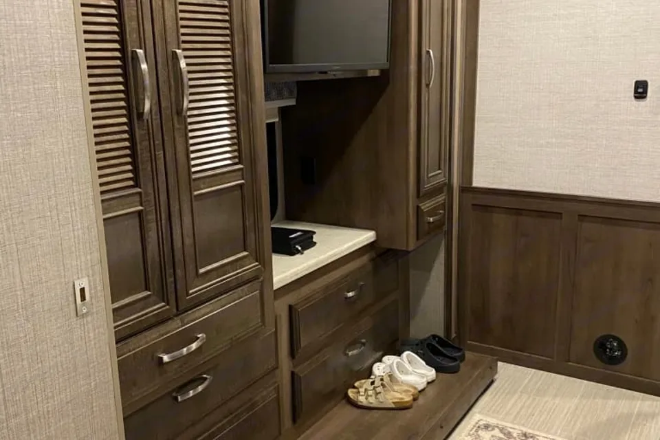 Beautiful Entegra Coach Vision XL Extra Safety Features