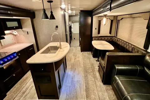 MelBels Heartland North Trail 33BKSS Travel Trailer