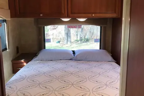 Forrest's Winnebago Chalet Class C