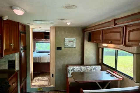 Forrest's Winnebago Chalet Class C