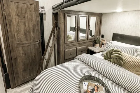 Forest River 3440BH Fifth Wheel