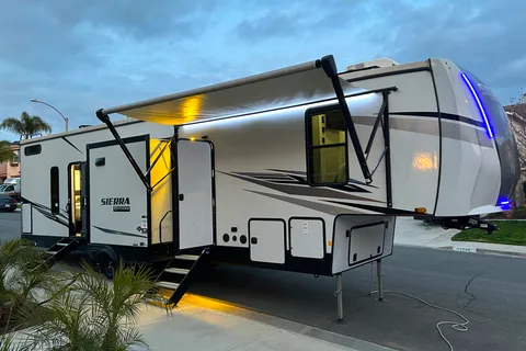 Forest River 3440BH Fifth Wheel