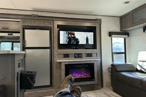 2020 Coachmen Apex - The most comfort you will have camping