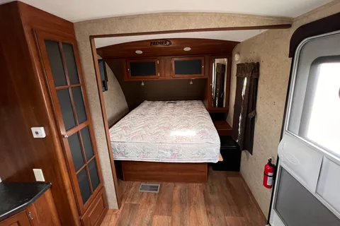 Skyline's Keystone Bullet 32BHPR Travel Trailer