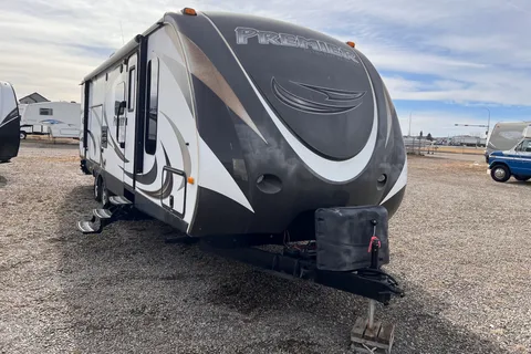 Skyline's Keystone Bullet 32BHPR Travel Trailer