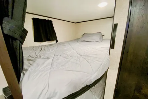 30' Bunkhouse Travel Trailer - Adventure Approved