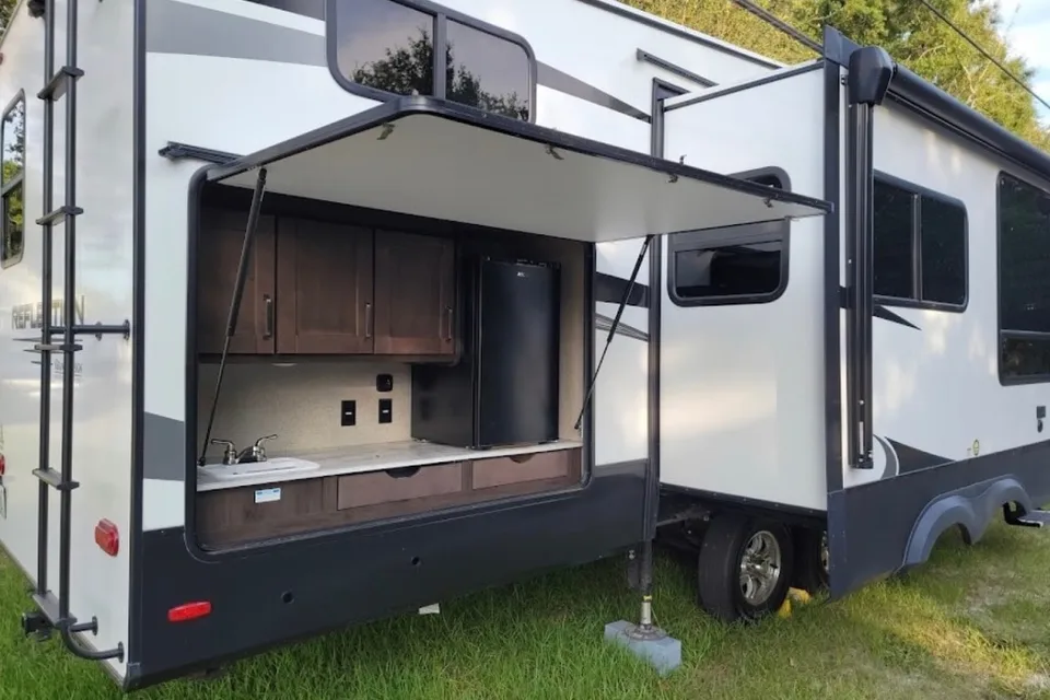 Glamping Get Away