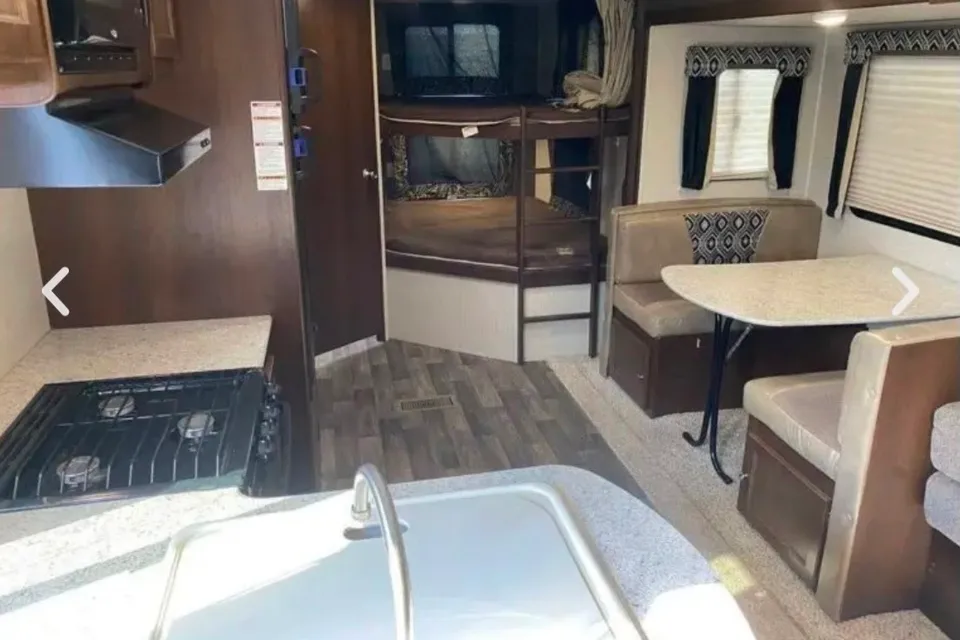 Sleeps 10 Keystone Bullet Ultralight Travel Trailer