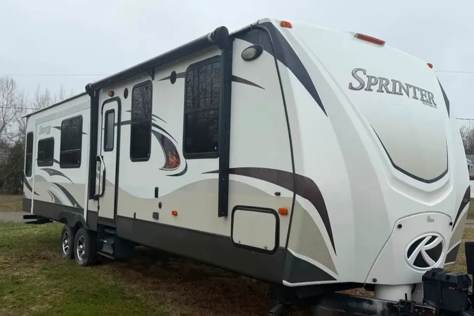 Stéphane's Keystone Sprinter 331rls Travel Trailer
