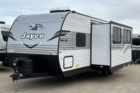 Devin's Jayco Jay Flight 261BH Travel Trailer