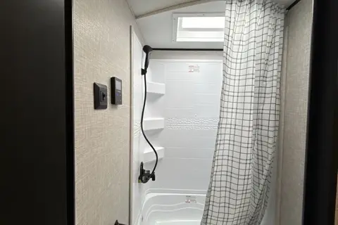 Devin's Jayco Jay Flight 261BH Travel Trailer