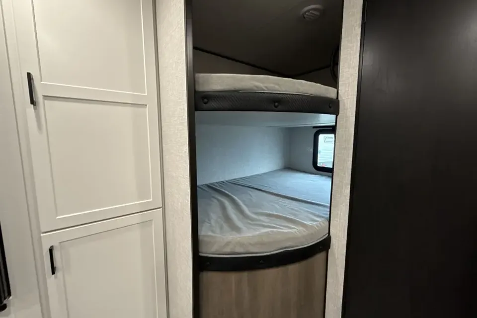 Devin's Jayco Jay Flight 261BH Travel Trailer