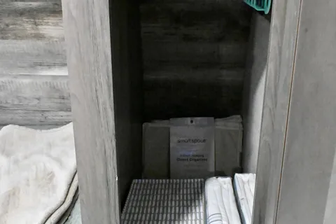 Modern Camper with Plentiful Amenities