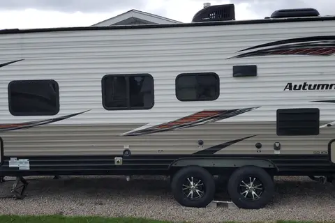 Starcraft Autumn Ridge 2018 Travel Trailer