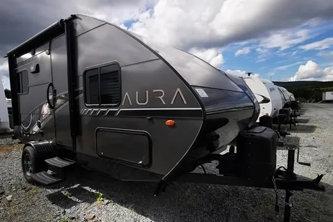 Aura 20