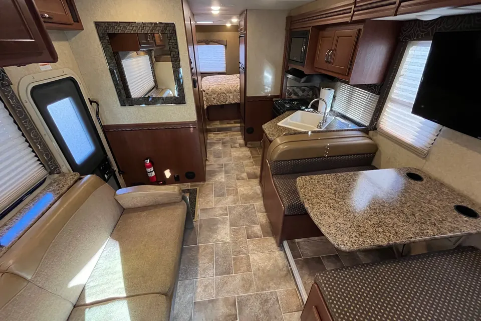 Solar, spacious and fully loaded!!