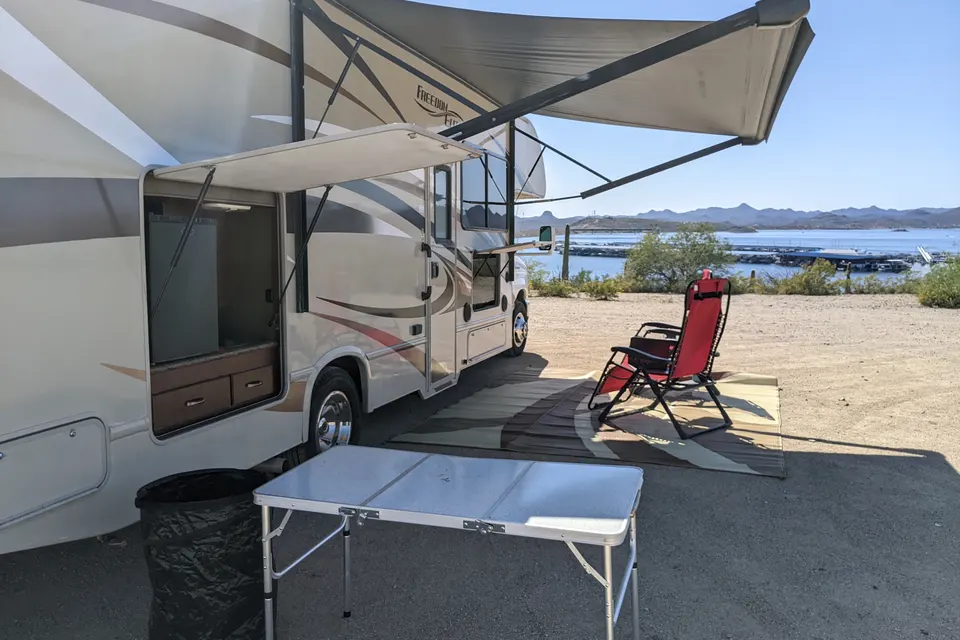 Solar, spacious and fully loaded!!