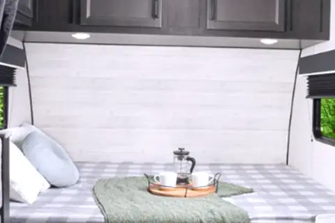 Classy, Clean, & New 2023 Comfort Trailer 